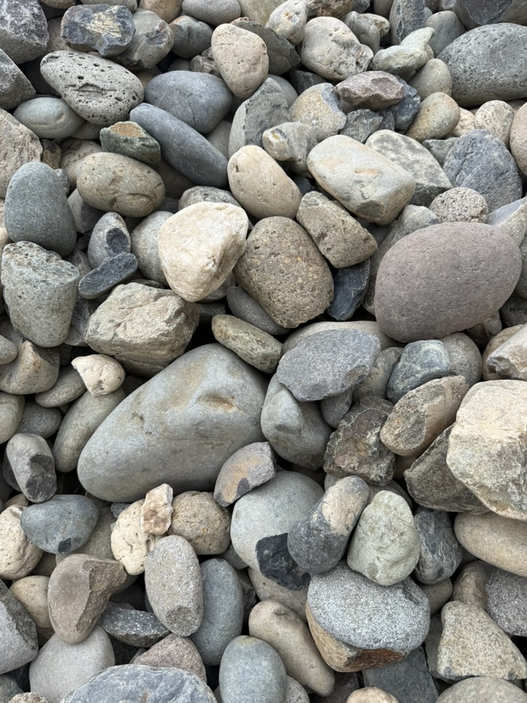 Salt and Pepper 1-inch to 6-inch decorative landscape rock